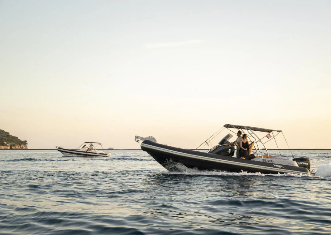 Pula: Rent a Boat