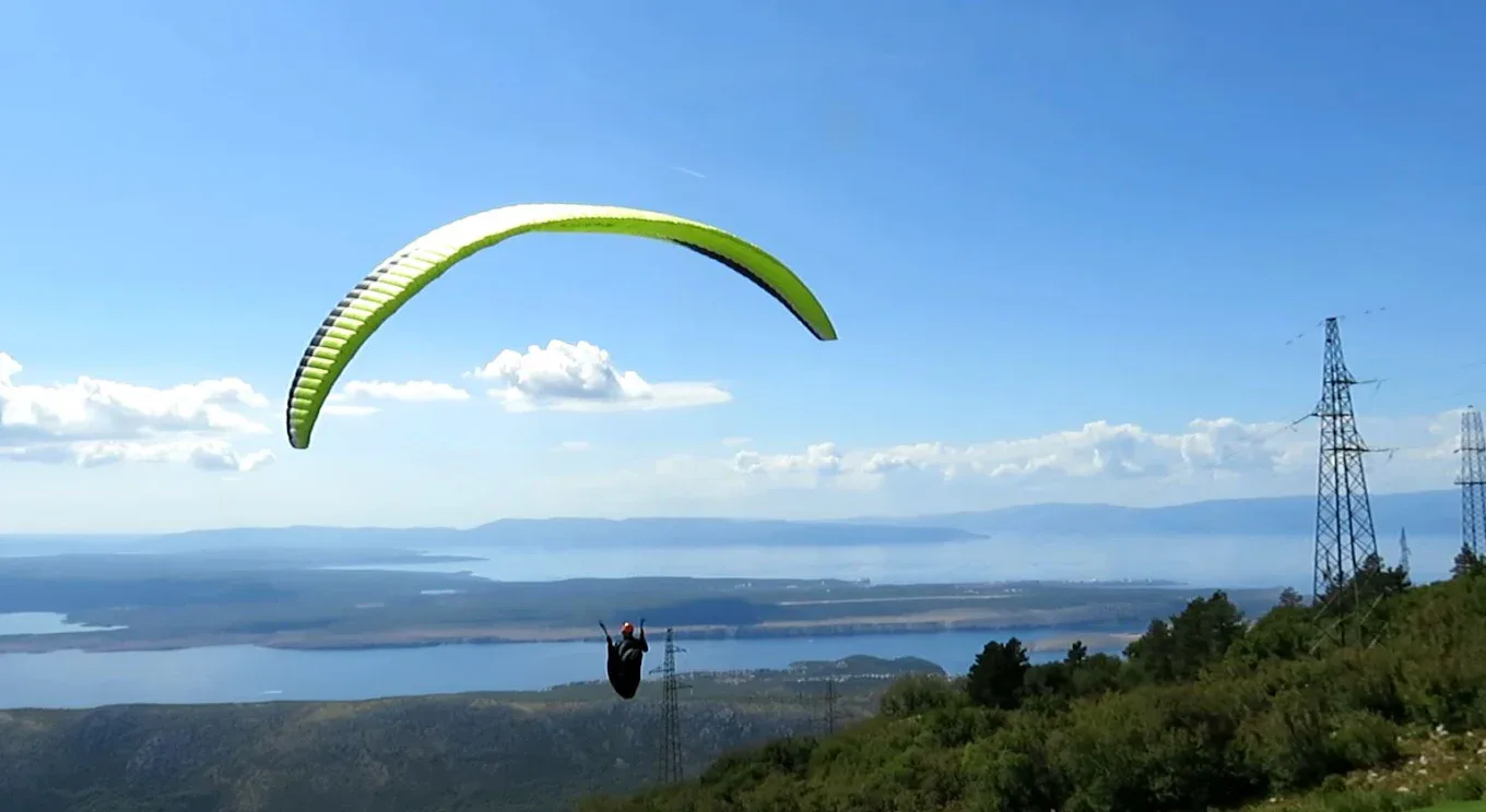 Kaštelir: Paragliding Over Istria – Exclusive Tandem Flight Experience Above Croatia’s Most Stunning Landscapes