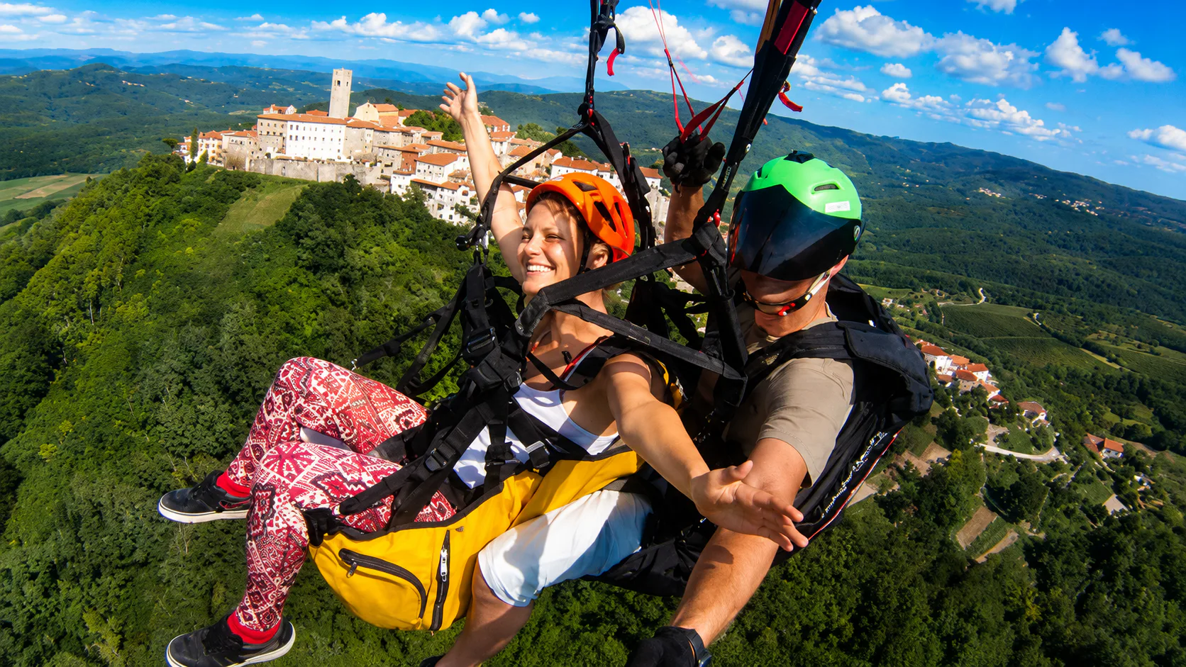 Kaštelir: Paragliding Over Istria – Exclusive Tandem Flight Experience Above Croatia’s Most Stunning Landscapes photo 5