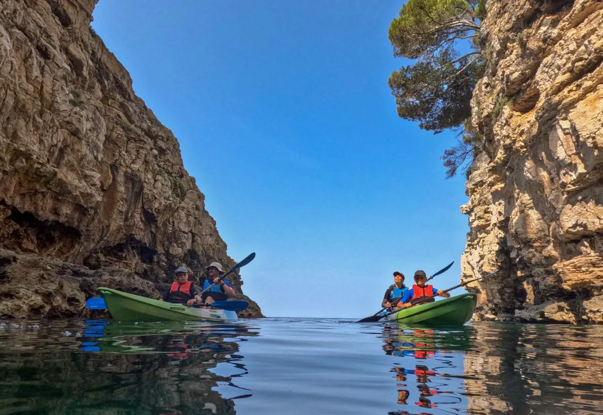 Pula: Morning Wake Up Kayak Tour – Start the Day with Adventure on the Adriatic photo 4